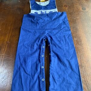 NWT Babeeni size 4 boys Christmas longalls